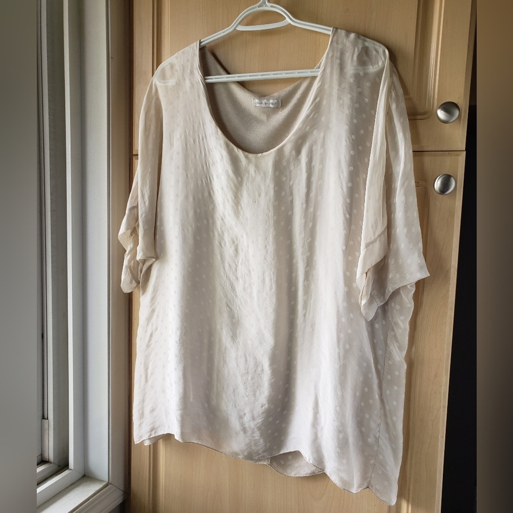 Elegant Silk, Made in Italy Cream Women's Top. Fully lined.  Standout class.